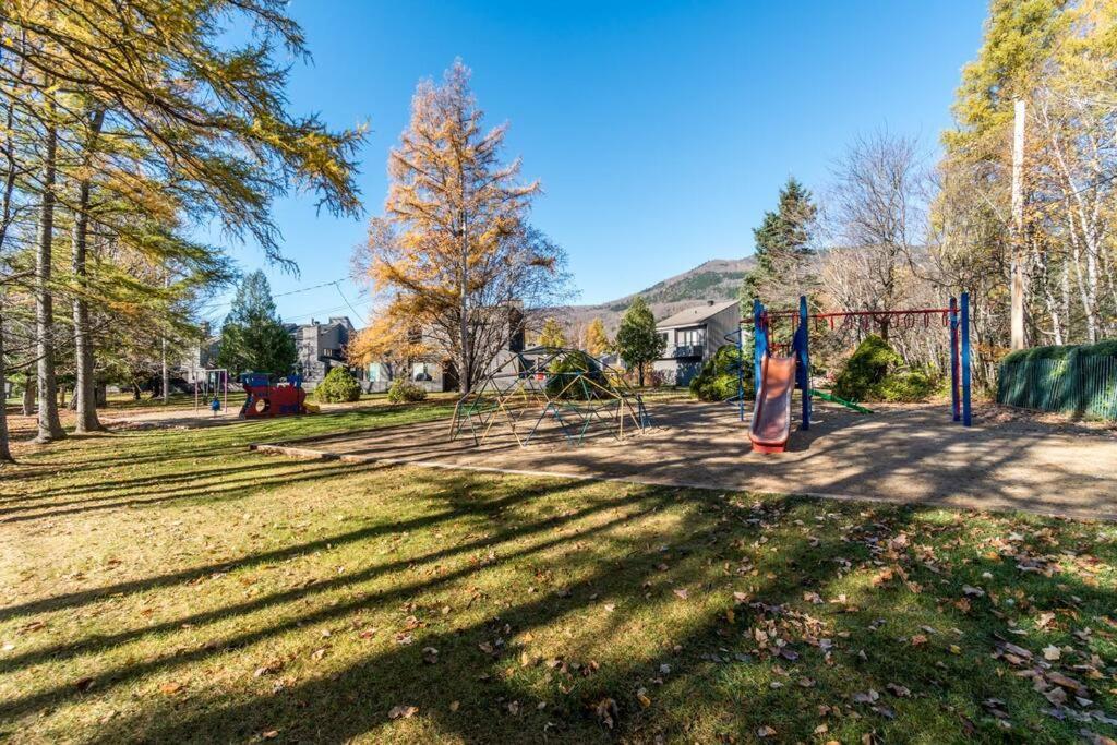 Initial - Sommet - Mont-Sainte-Anne Villa โบเพร ภายนอก รูปภาพ
